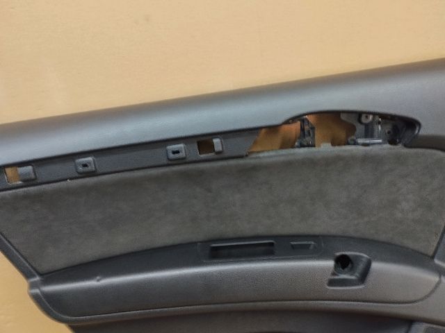 bontott AUDI Q7 Bal hátsó Ajtó Kárpit