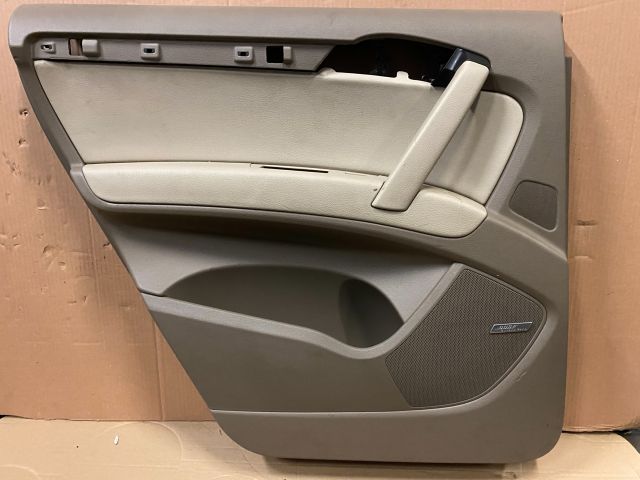 bontott AUDI Q7 Bal hátsó Ajtó Kárpit