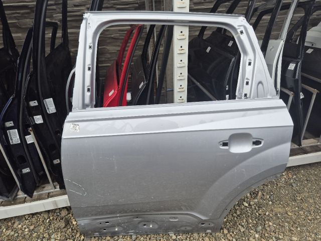 bontott AUDI Q7 Bal hátsó Ajtó (Üres lemez)