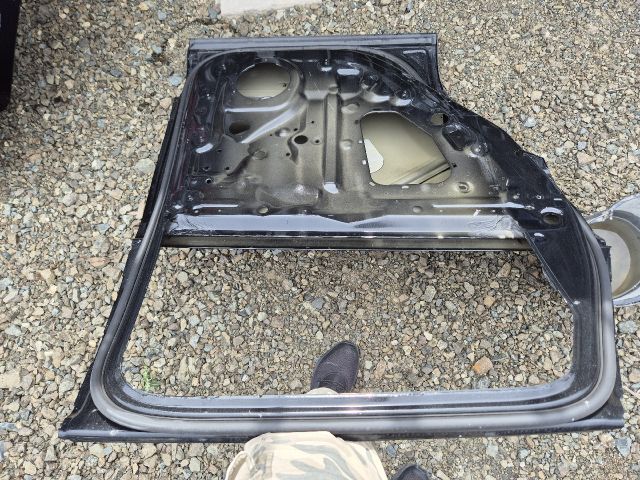 bontott AUDI Q7 Bal hátsó Ajtó (Üres lemez)