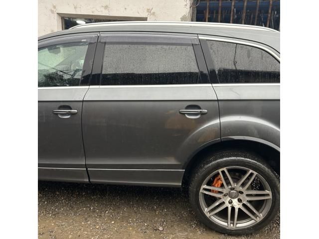 bontott AUDI Q7 Bal hátsó Ajtó (Üres lemez)