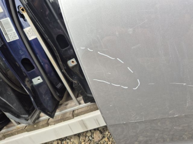 bontott AUDI Q7 Bal hátsó Ajtó (Üres lemez)