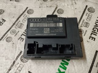 bontott AUDI Q7 Bal hátsó Ajtó Vezérlőegység