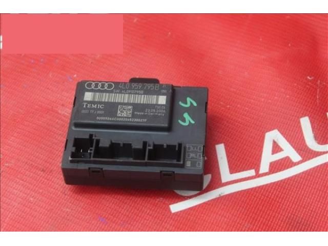 bontott AUDI Q7 Bal hátsó Ajtó Vezérlőegység