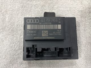 bontott AUDI Q7 Bal hátsó Ajtó Vezérlőegység