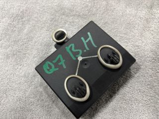 bontott AUDI Q7 Bal hátsó Ajtó Vezérlőegység