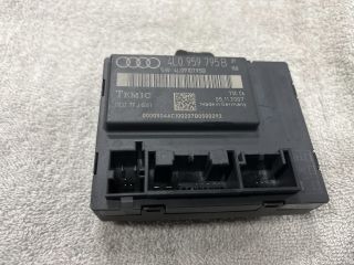 bontott AUDI Q7 Bal hátsó Ajtó Vezérlőegység