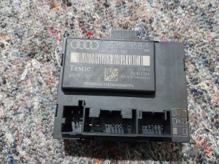 bontott AUDI Q7 Bal hátsó Ajtó Vezérlőegység