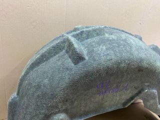 bontott AUDI Q7 Bal hátsó Dobbetét (Kerékjárati, Műanyag)