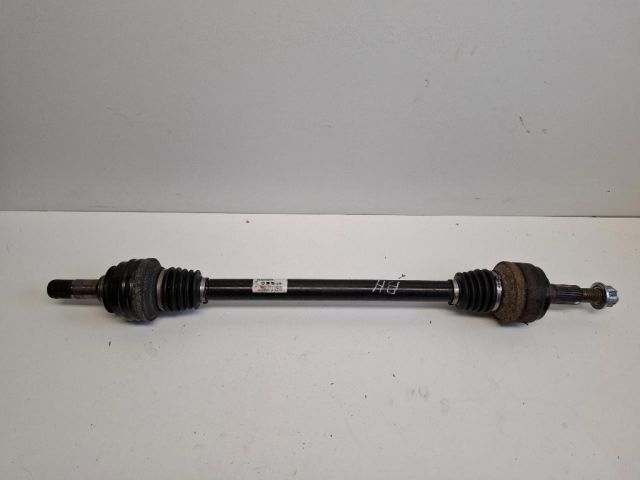 bontott AUDI Q7 Bal hátsó Féltengely