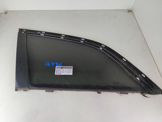bontott AUDI Q7 Bal hátsó Fixüveg (Ajtóban)