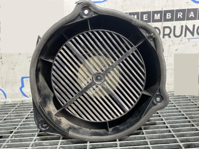 bontott AUDI Q7 Bal hátsó Hangszóró