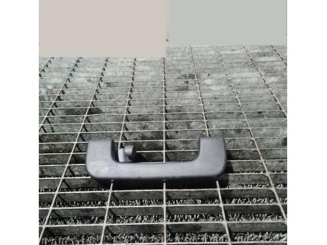 bontott AUDI Q7 Bal hátsó Kapaszkodó (Felső)