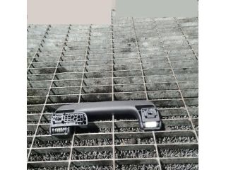 bontott AUDI Q7 Bal hátsó Kapaszkodó (Felső)