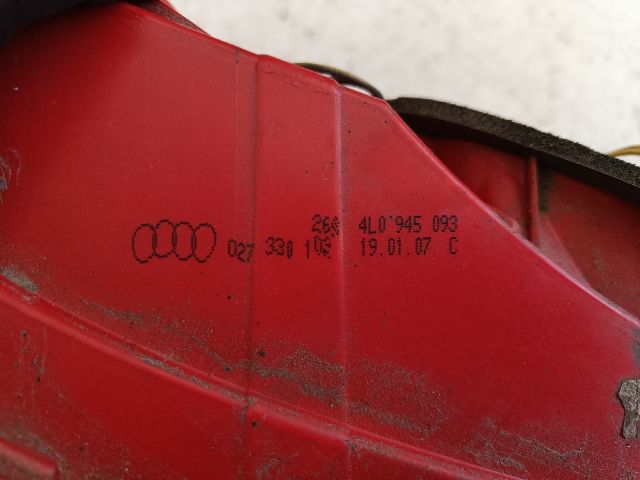 bontott AUDI Q7 Bal Hátsó Lámpa