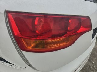 bontott AUDI Q7 Bal Hátsó Lámpa