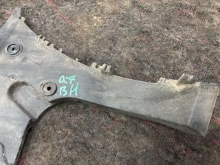 bontott AUDI Q7 Bal hátsó Oldal Lökhárító Tartó (Műanyag)