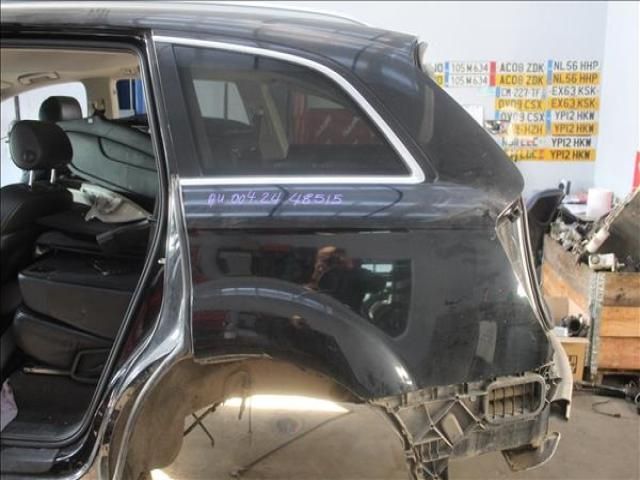 bontott AUDI Q7 Bal hátsó Sárvédő