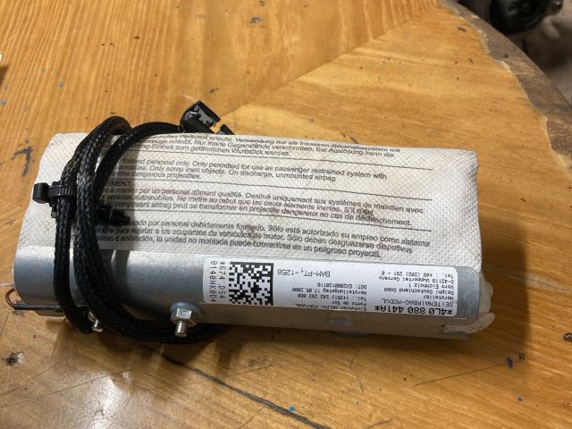 bontott AUDI Q7 Bal hátsó Ülés Légzsák