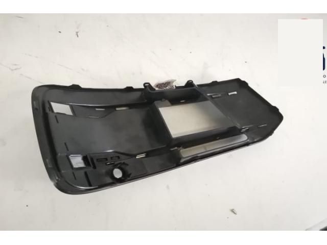 bontott AUDI Q7 Bal Ködlámpa Rács