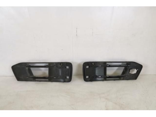 bontott AUDI Q7 Bal Ködlámpa Rács