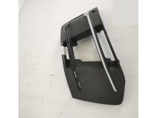 bontott AUDI Q7 Bal Ködlámpa Rács