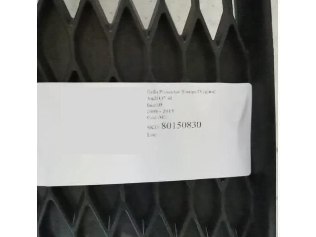 bontott AUDI Q7 Bal Ködzárófény Keret