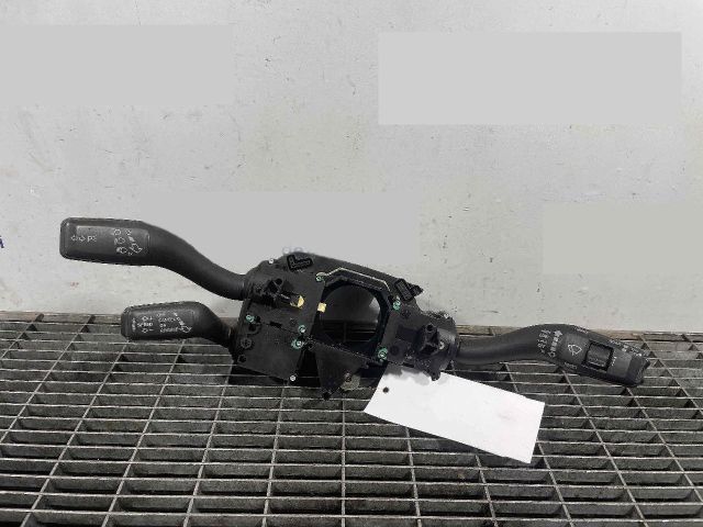 bontott AUDI Q7 Bal Kormánykapcsoló Irányjelző