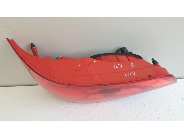 bontott AUDI Q7 Bal Külső Hátsó Lámpa
