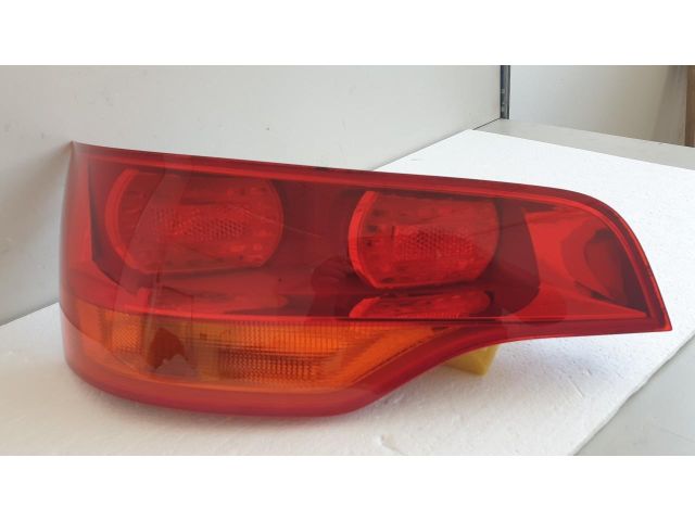 bontott AUDI Q7 Bal Külső Hátsó Lámpa