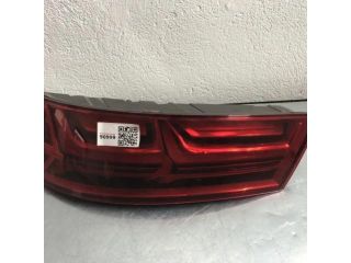 bontott AUDI Q7 Bal Külső Hátsó Lámpa