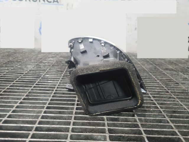 bontott AUDI Q7 Bal Szellőző