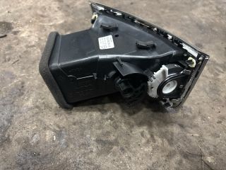 bontott AUDI Q7 Bal Szellőző