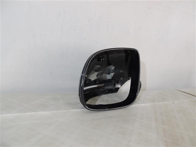 bontott AUDI Q7 Bal Visszapillantó Tükör Burkolat