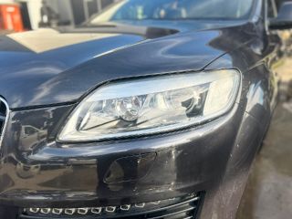 bontott AUDI Q7 Bal Xenon Fényszóró
