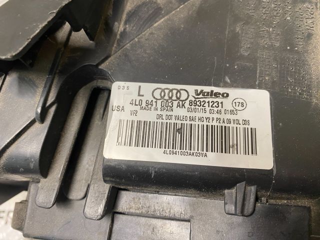 bontott AUDI Q7 Bal Xenon Fényszóró