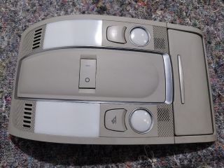 bontott AUDI Q7 Beltér Világítás Első