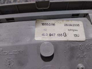 bontott AUDI Q7 Beltér Világítás Első