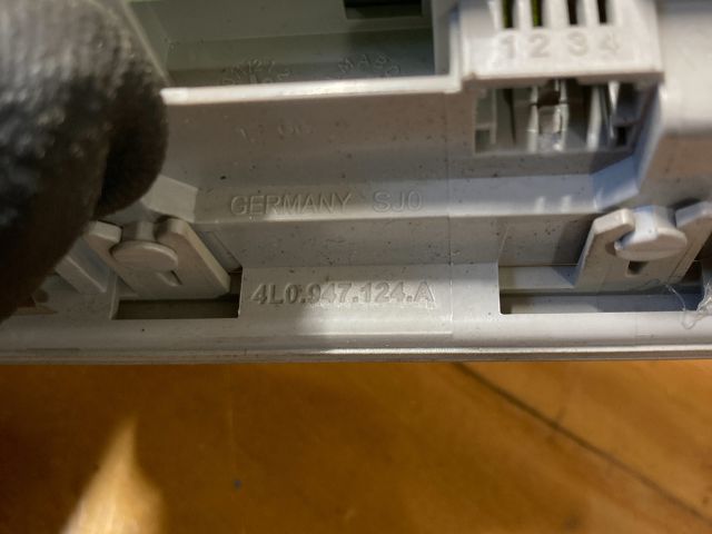 bontott AUDI Q7 Beltér Világítás Hátsó