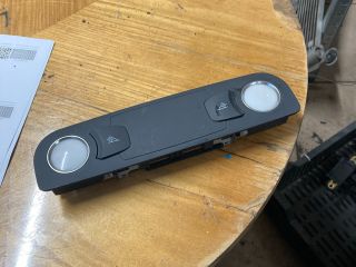 bontott AUDI Q7 Beltér Világítás Hátsó