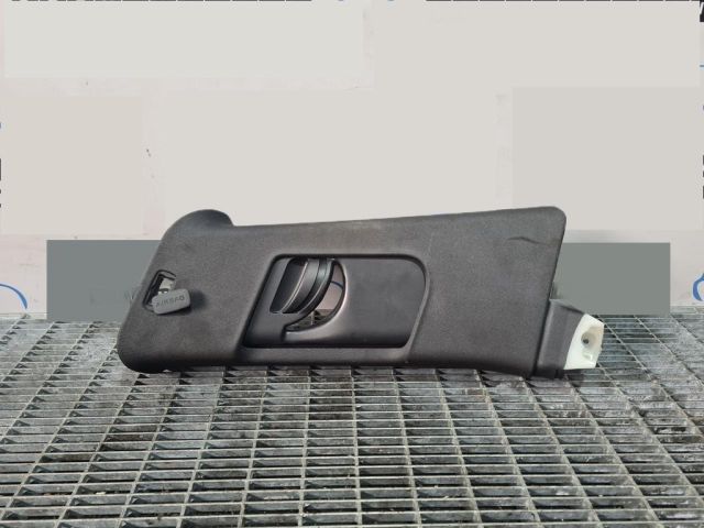 bontott AUDI Q7 Biztonsági Öv Magasság Állító