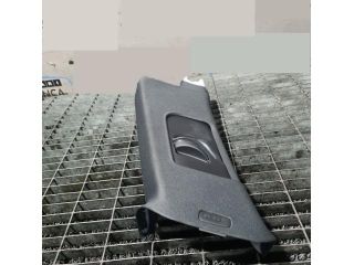 bontott AUDI Q7 Biztonsági Öv Magasság Állító