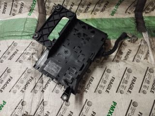 bontott AUDI Q7 Biztosítéktábla Utastér