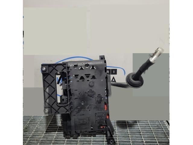 bontott AUDI Q7 Biztosítéktábla Utastér