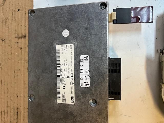 bontott AUDI Q7 Bluetooth Elektronika