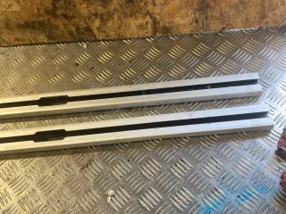 bontott AUDI Q7 Csomagrögzítő