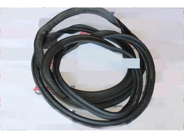 bontott AUDI Q7 Csomagtérajtó Gumikéder