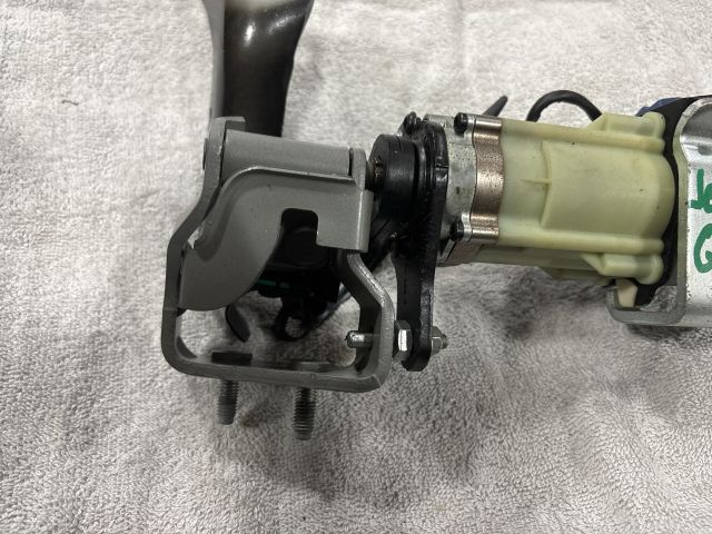 bontott AUDI Q7 Csomagtérajtó Motor