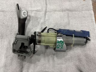 bontott AUDI Q7 Csomagtérajtó Motor