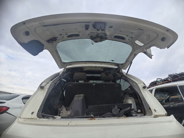 bontott AUDI Q7 Csomagtérajtó (Üres lemez)